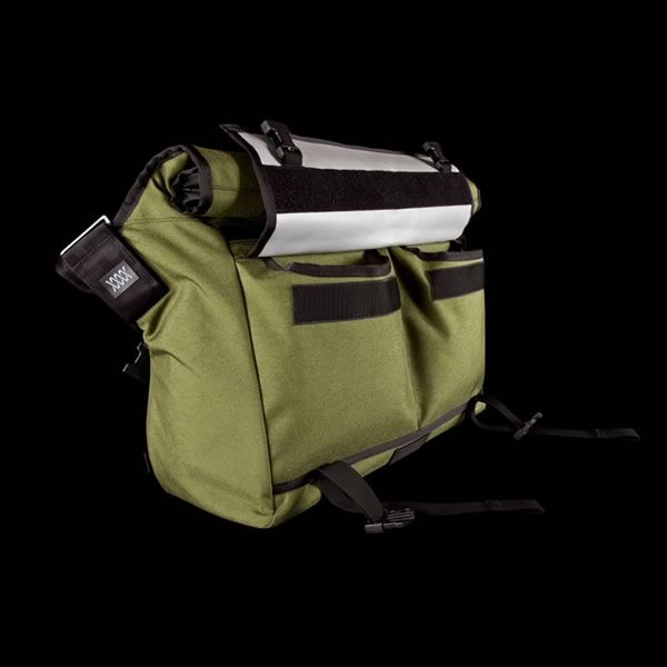 Mission Workshop Shed Review - Messenger Bag Review